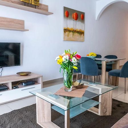 Rua Cosy Apartment Sliema Luaran gambar